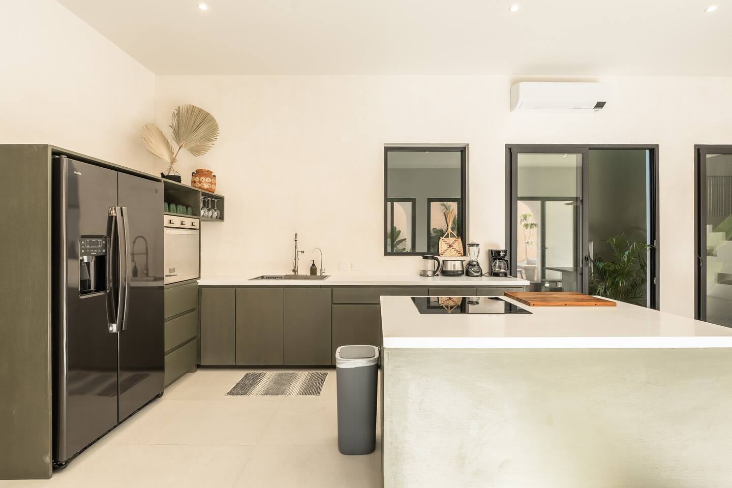 Casa Tabarka cocina moderna con isla