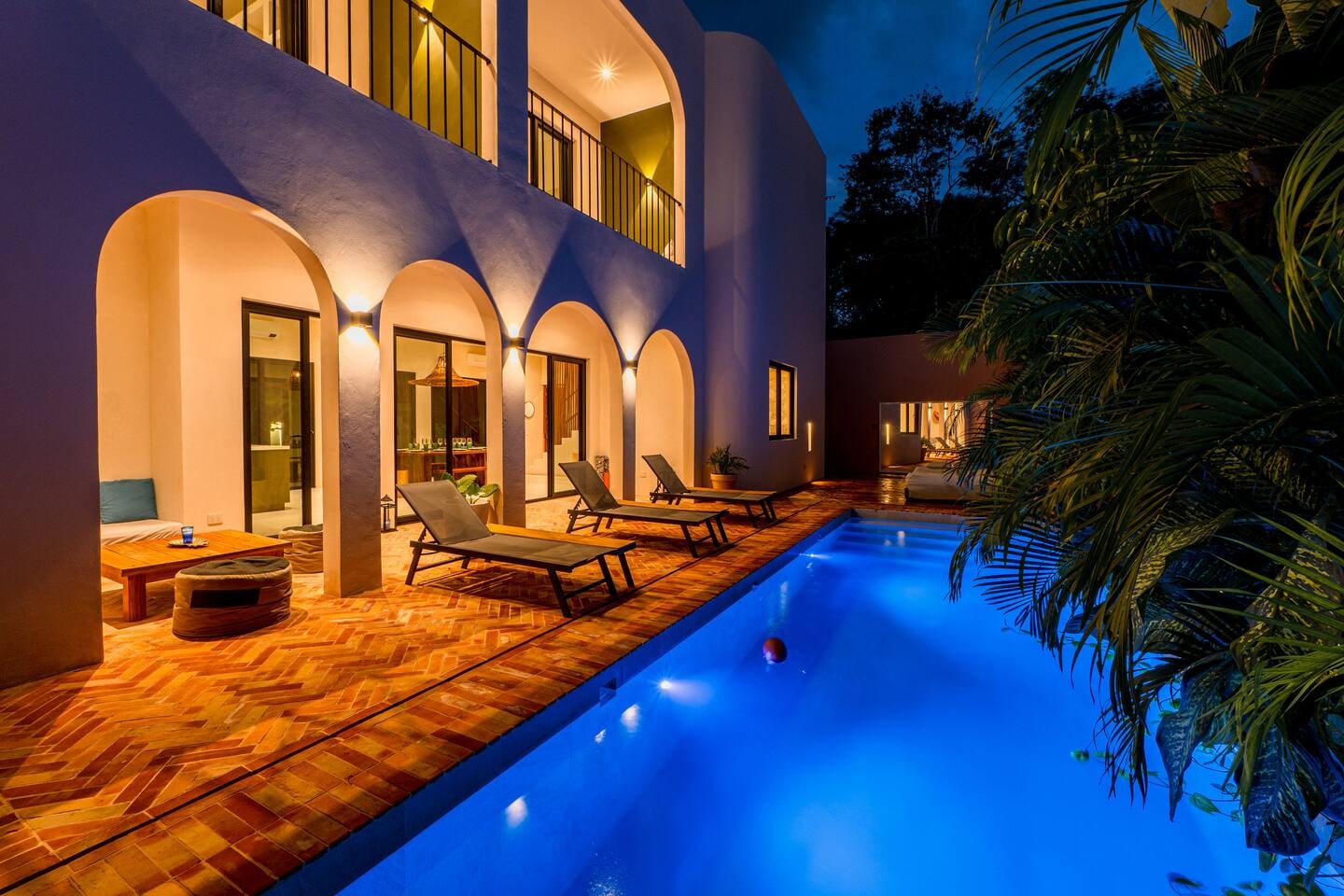 Propietarios listando sus villas en Tulum